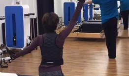 性动作短视频,激情瞬间，情感共鸣